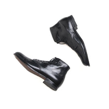 Load image into Gallery viewer, NOS 1940's ~ STRAIGHT TIP LEATHER DRESS SHOES (10 1/2)