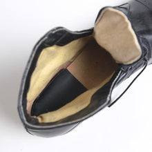 Load image into Gallery viewer, NOS 1940's ~ STRAIGHT TIP LEATHER DRESS SHOES (10 1/2)