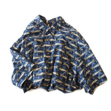 Load image into Gallery viewer, OLD CROSSINGS "FISH PRINTED S / S SHIRT (UNISEX)