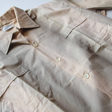 Load image into Gallery viewer, NOS 1960's S / S COTTON BOX SHIRT (LARGE)