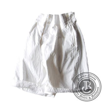Load image into Gallery viewer, 1940's "BRITISH ARMY" COTTON SHORTS (W35.5) MINT CONDITION