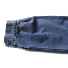 Load image into Gallery viewer, 1940's FRENCH COTTON TWILL FADED WORK JAKET WITH V-POCKET (MEDIUM)
