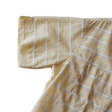 Load image into Gallery viewer, NOS 1960's "WIMBLEDOM" COTTON S / S BOX SHIRT (LARGE)