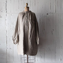 Load image into Gallery viewer, NOS 1940's FRENCH MILITARY LINEN BOURGERON (UNISEX)