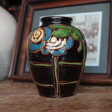Load image into Gallery viewer, VINTAGE FRENCH FLOWER BASE