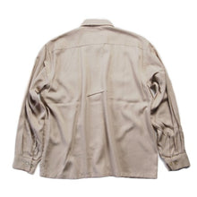Load image into Gallery viewer, NOS 1960's RAYON BOX SHIRT (LARGE)