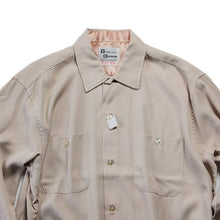 Load image into Gallery viewer, NOS 1960's RAYON BOX SHIRT (LARGE)