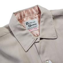 Load image into Gallery viewer, NOS 1960's RAYON BOX SHIRT (LARGE)