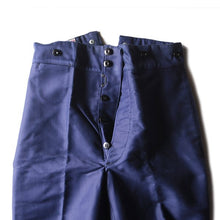 Load image into Gallery viewer, NOS 1940's "LE SANS RIVAL" MOLESKIN WORK TROUSER (W30)