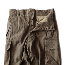Load image into Gallery viewer, M-1947 FRENCH PANTS EARLY (W33 × L28) MINT CONDITION