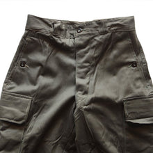 Load image into Gallery viewer, NOS 1960's M64 FRENCH ARMY FIELD PANTS (W30 EXTRA SHORT)