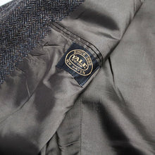 Load image into Gallery viewer, 1960's "YALE" HARIIS TWEED WOOL JACKET (MEDIUM) MINT CONDITION