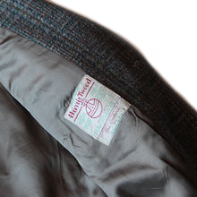 Load image into Gallery viewer, 1960's "DUNN & CO." HARRIS TWEED WOOL JACKET (LARGE)