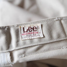 Load image into Gallery viewer, NOS 1960's "LEE" WESTERNER TAPARED PANTS (W32)