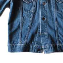 Load image into Gallery viewer, "LEVI'S" 70505 BIG E DENIM JACKET (SIZE 40)