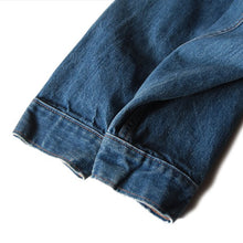 Load image into Gallery viewer, "LEVI'S" 70505 BIG E DENIM JACKET (SIZE 40)