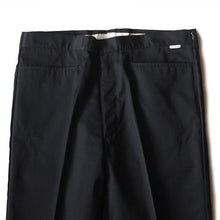 Load image into Gallery viewer, NOS 1960's "FARAH" BLACK SLIM FIT TAPERED SLACKS (W34)