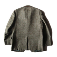 Load image into Gallery viewer, 1960's "COBLEIGH'S" THREE BUTTON TWEED JACKET (39 SHORT MEDIUM)