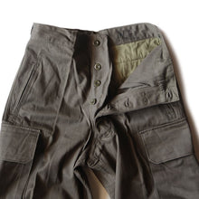 Load image into Gallery viewer, NOS 1950's "FRENCH ARMY" M47 LATE MODEL (SIZE 21)