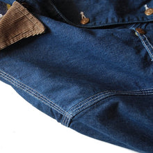 Load image into Gallery viewer, VINTAGE "LEE" 81-LJ DENIM CHORE JACKET (LARGE)