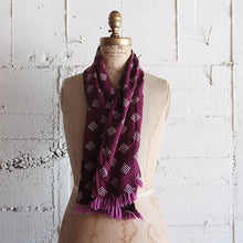 Load image into Gallery viewer, 1950's RAYON STOLE