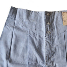 Load image into Gallery viewer, NOS "BROOKS BROTHERS" OXFORD COTTON BOXER SHORTS (W32)