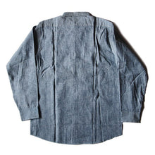 Load image into Gallery viewer, NOS 1950's ~ "WASHINGTON DEE CEE" BLUE CHAMBRAY SHIRT (MEDIUM)