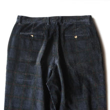 Load image into Gallery viewer, OLD "TOMMY HILFIGER" CORD'S CHECK SLACKS (W34)