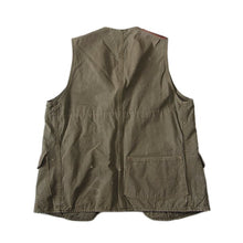 Load image into Gallery viewer, 1950's ~ "HINSON" HUNTING VEST WITH HALF MOON (MEDIUM)