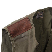 Load image into Gallery viewer, 1950's ~ "HINSON" HUNTING VEST WITH HALF MOON (MEDIUM)