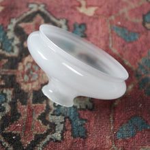 画像をギャラリービューアに読み込む, ANTIQUE BLURRED GLASS LAMP SHADE