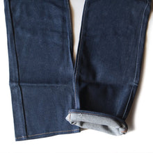 Load image into Gallery viewer, NOS 1970's "LLBEAN" FIVE POCKET DENIM PANTS (W31)