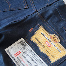 Load image into Gallery viewer, NOS 1980's "LEVI'S" 517 DENIM PANTS (W34 L29)