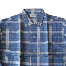 Load image into Gallery viewer, NOS 1960's "MUNSEY PARK" BOX SHIRT (LARGE)