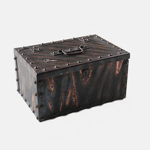 画像をギャラリービューアに読み込む, ANTIQUE JAPANNED STRONG BOX WITH KEY
