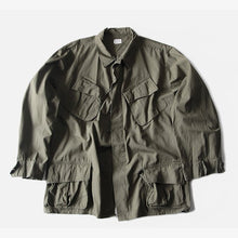 Load image into Gallery viewer, 1968's "USARMY" JUNGLE FATIGUE JACKET RIP STOP (LARGE-LONG) MINT CONDITION