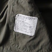 Load image into Gallery viewer, 1968's "USARMY" JUNGLE FATIGUE JACKET RIP STOP (LARGE-LONG) MINT CONDITION