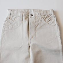 Load image into Gallery viewer, NOS 1960's "OLD KENTUCKY" SLIM TAPARED TWILL PANTS (W29) NATURAL