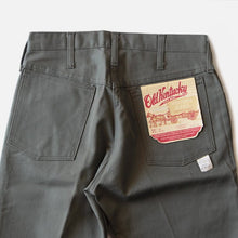 Load image into Gallery viewer, NOS 1960's "OLD KENTUCKY" SLIM TAPARED TWILL PANTS (W30) OLIVE