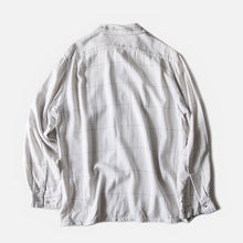 Load image into Gallery viewer, 1950's "McGREGOR" RAYON BOX SHIRT (X-LARGE)