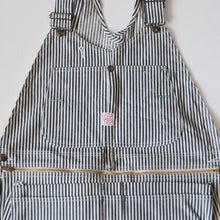 Load image into Gallery viewer, NOS 1950's "TUF-NUT" HICKORY OVERALLS WITH APLON (W38)