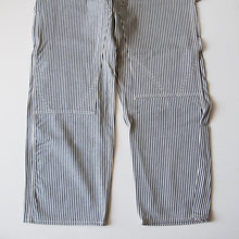 Load image into Gallery viewer, NOS 1950's "TUF-NUT" HICKORY OVERALLS WITH APLON (W38)