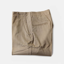 Load image into Gallery viewer, NOS 1940's "USARMY" DOUBLE STITCH CHINO TROUSER (W32)