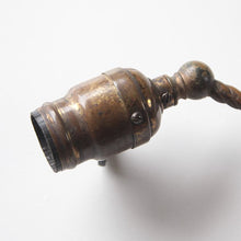 画像をギャラリービューアに読み込む, ANTIQUE BRASS WALL MOUNT SWING ARM LAMP