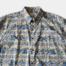 Load image into Gallery viewer, OLD "CROSSINGS" S / S COTTON SHIRT (LARGE)