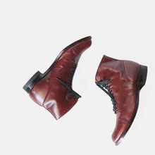 Load image into Gallery viewer, OLD "STACY-ADAMS" DRESS BOOTS (7 HALF) MINT CONDITION