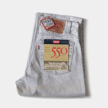 Load image into Gallery viewer, NOS 1980's "LEVI'S" 550 WHITE WASHED DENIM PANTS (W31)