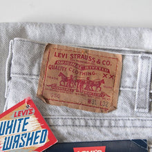Load image into Gallery viewer, NOS 1980's "LEVI'S" 550 WHITE WASHED DENIM PANTS (W31)