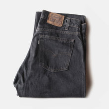 Load image into Gallery viewer, NOS 1980's "LEVI'S" 505 BLACK DENIM PANTS (W34) USMADE