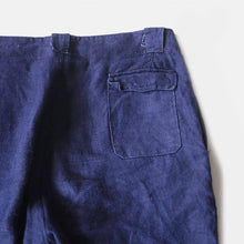 Load image into Gallery viewer, 1940's FRENCH INDIGO LINEN SHORTS (W34)